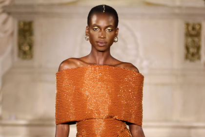 Christian Siriano mit einer Kollektion wie aus Dune