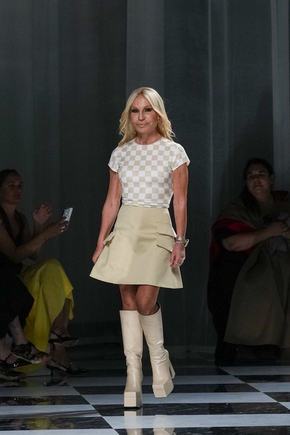 Donatella Versace verlässt das Unternehmen