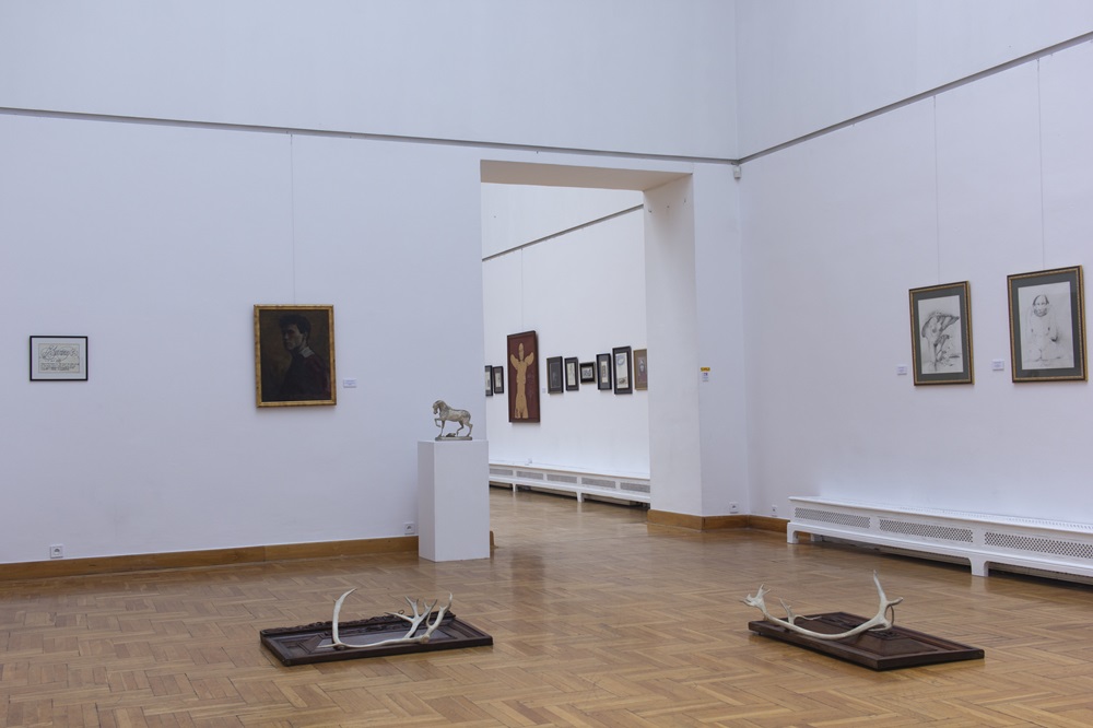Unordnung im Palast. Franciszek Starowieyski erneut in Krakau &ndash; Ausstellungsdokumentation