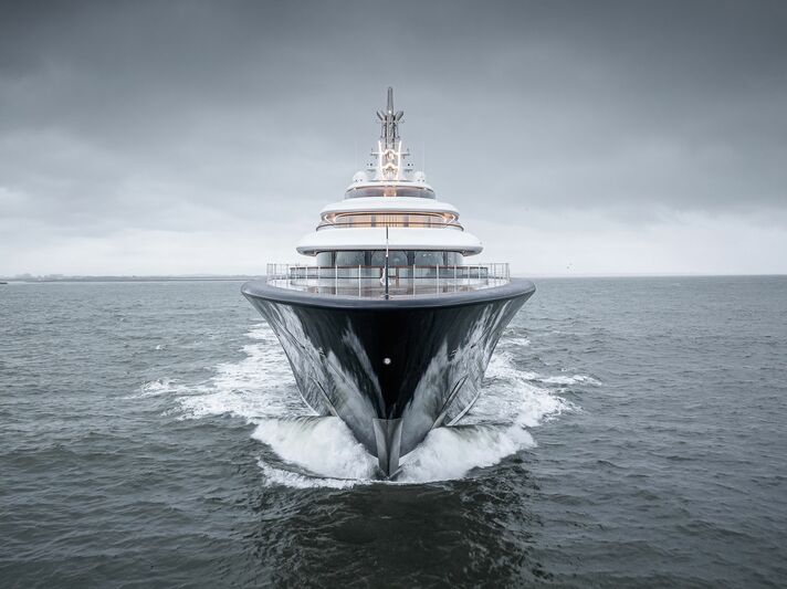 Yacht Breakhrough