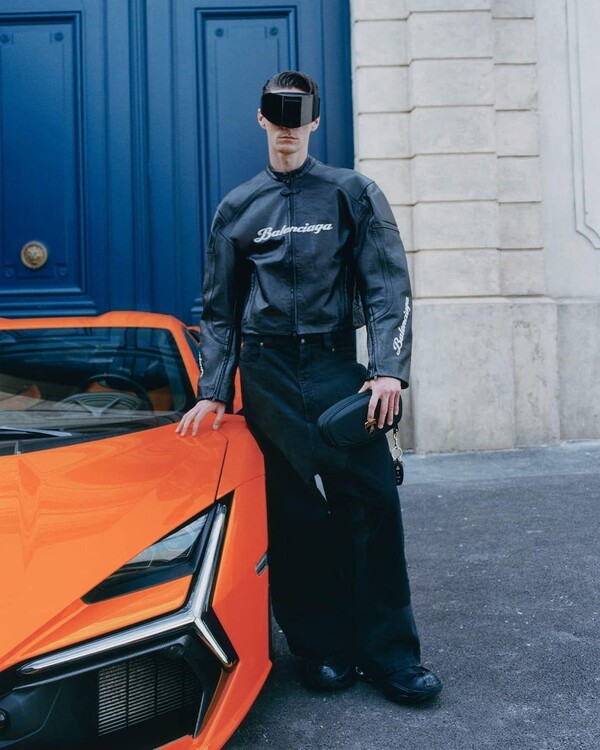 Balenciaga Lamborghini1 Kampagne