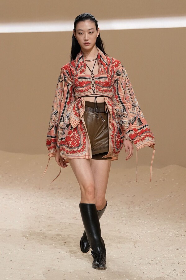Stiefel 2025 Hermes3
