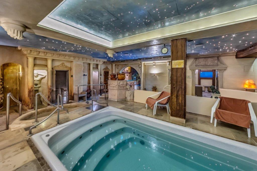 Manor House Spa Pool Swim R&ouml;mische B&auml;der