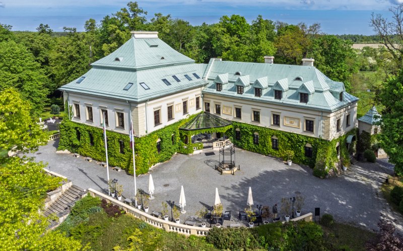 Manorhouse Palacodrowąż&oacute;w