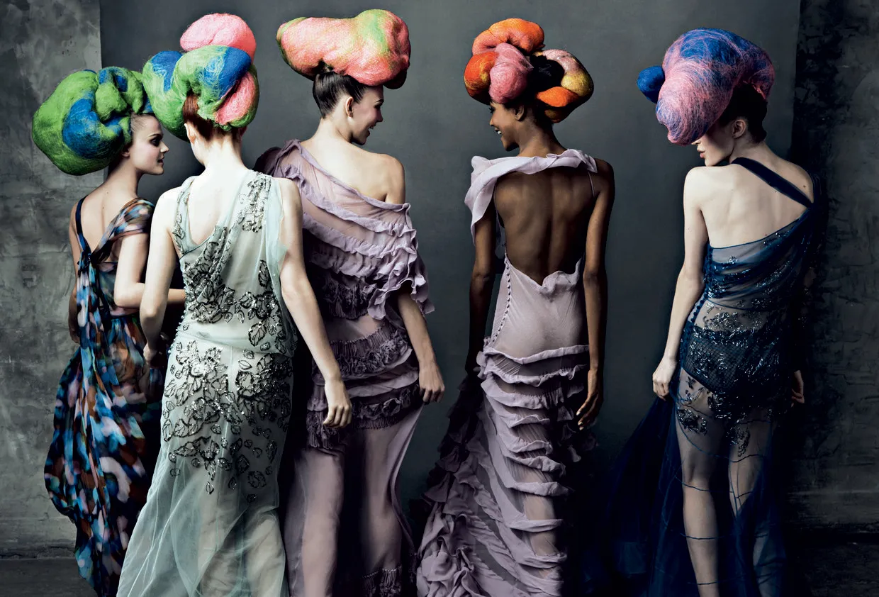 15 beste Looks von John Galliano